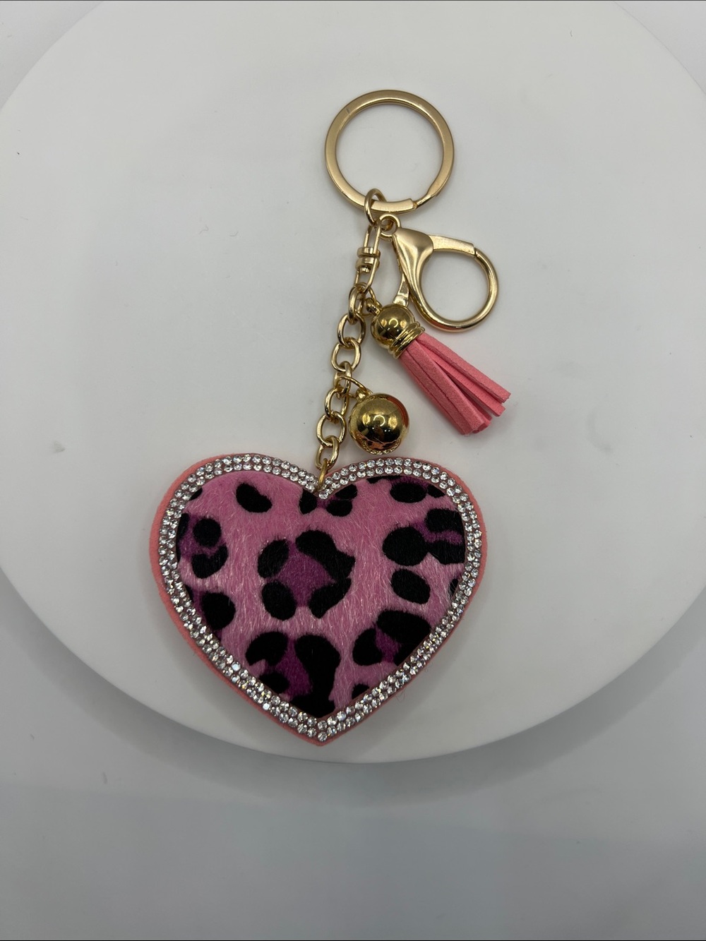 758. Heart Leopard Print Tassel Keychain - Picture 1 of 4